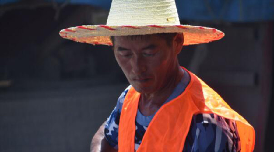 堅守的魅力！金環(huán)電器致敬每一位炎炎夏日下的勞動者！