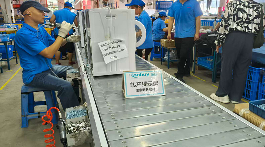 首檢把關(guān)，生產(chǎn)過程的質(zhì)量環(huán)節(jié)