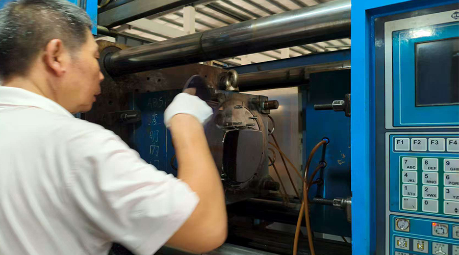 品質(zhì)鑄就信賴，服務(wù)成就卓越